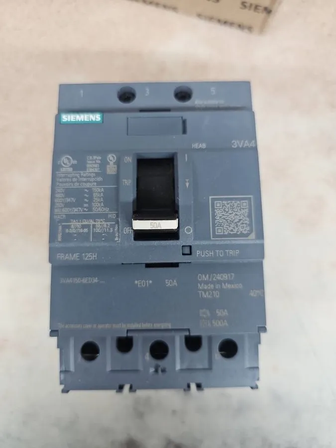 Автоматический выключатель Siemens 3VA4150-6ED34-0AA0 Circuit Breaker 3P/50A /48