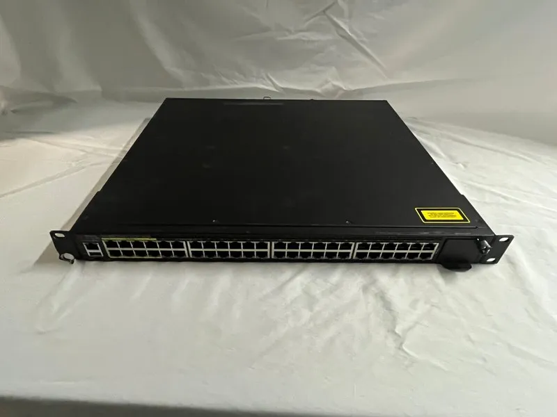 Коммутатор Brocade ICX7450-48P-E Switch 48-port 1 GbE Switch PoE+
