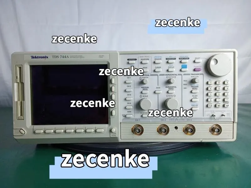 Осциллограф Tektronix oscilloscopeTDS744A 500MHz 2GS/s in perfect condition&ic