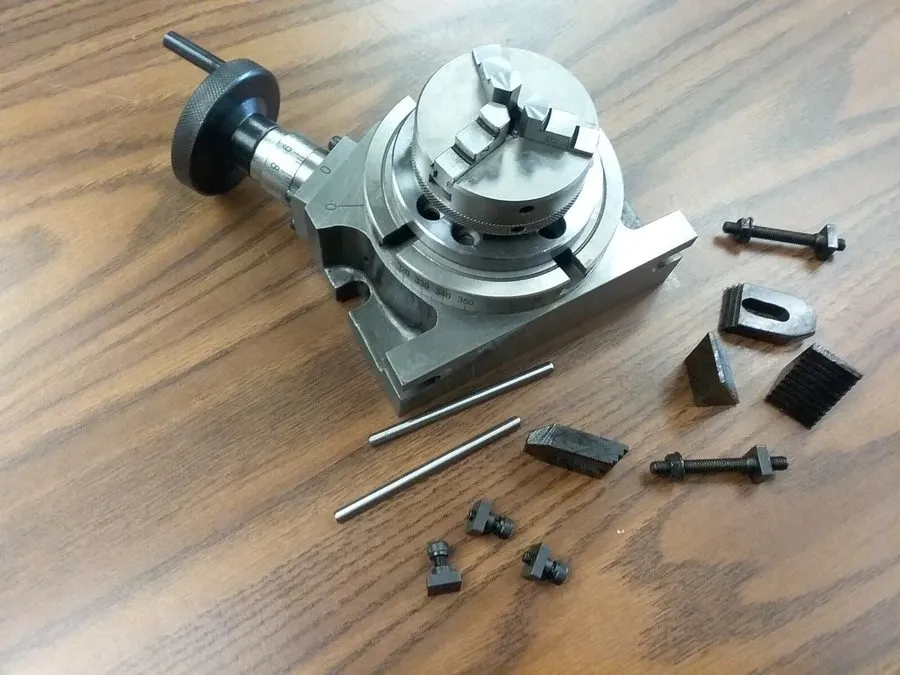 Поворотный стол 4" HORIZONTAL & VERTICAL ROTARY TABLE w. 3"/65mm 3-jaw centering — фото лота 1