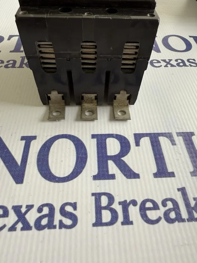 Автоматический выключатель Eaton GHB35 Amp 3 Pole 277/480V Bolt On Circuit Break — фото лота 2