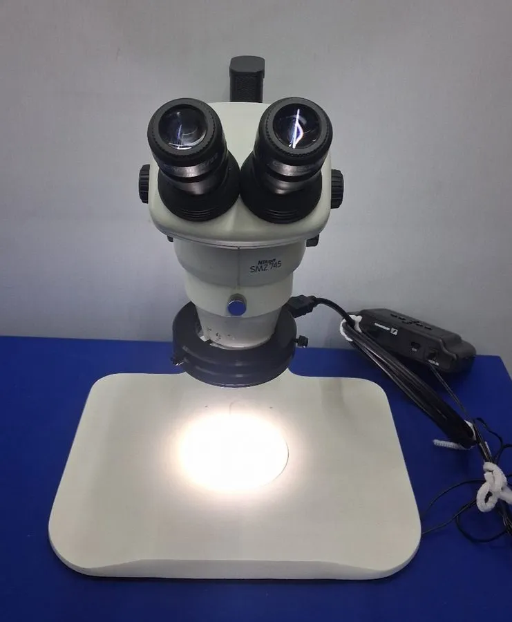 Объектив микроскопа NIKON SMZ745 6.7-50X Microscope with C-W10xA/22 Eyepiece /0.