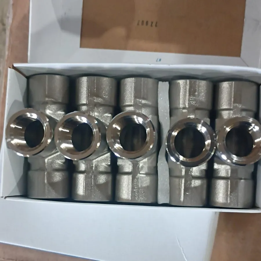 Фитинг Swagelok SS-8-T Stainless Steel 1/2 in Female Compression Tee Fitting — фото лота 1