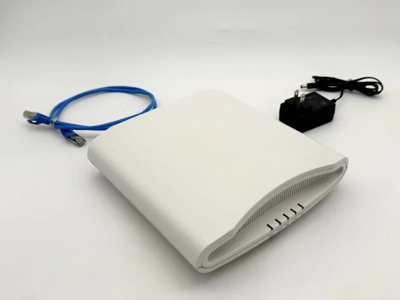 Точка доступа Wi-Fi RUCKUS ZONEFLEX R710 901-R710-US00 802.11AC WAVE 2 WIRELESS  — фото лота 1