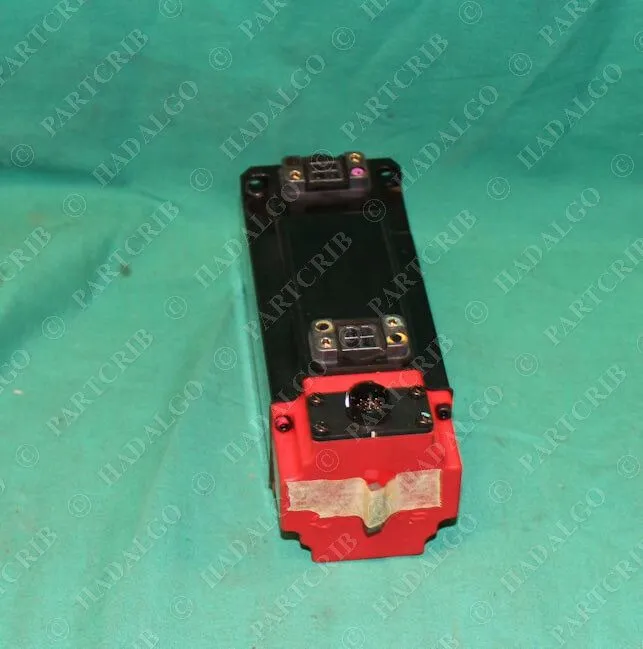 Серводвигатель FANUC AC SERVO MOTOR A06B-0116-B503