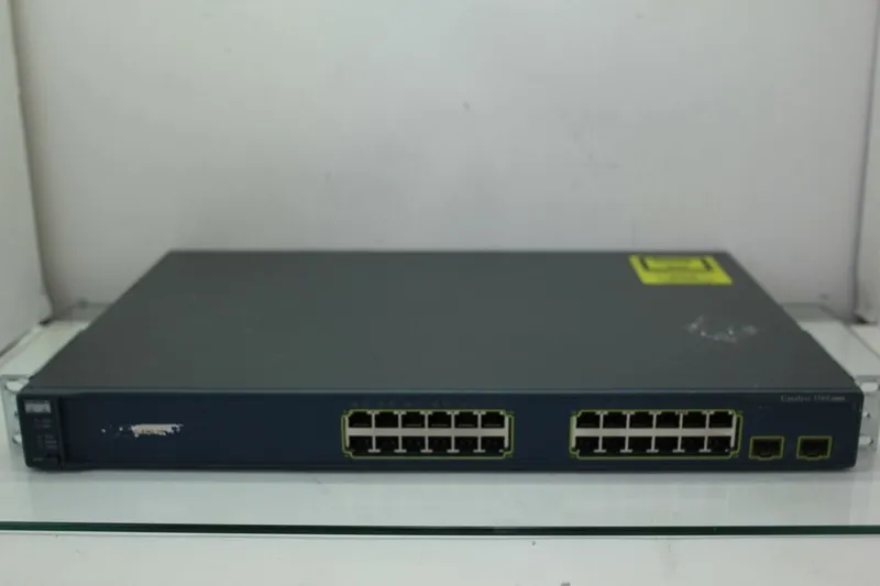 Коммутатор Cisco WS-C3560-24TS-E 24-Ports 10/100 Ethernet Switch — фото лота 1