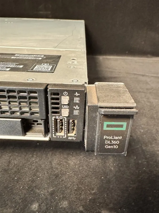 Сервер HP ProLiant DL360 Gen10 8SFF 2x Gold 6138 40-Core 256GB 2x1TB M.2 640FLR 