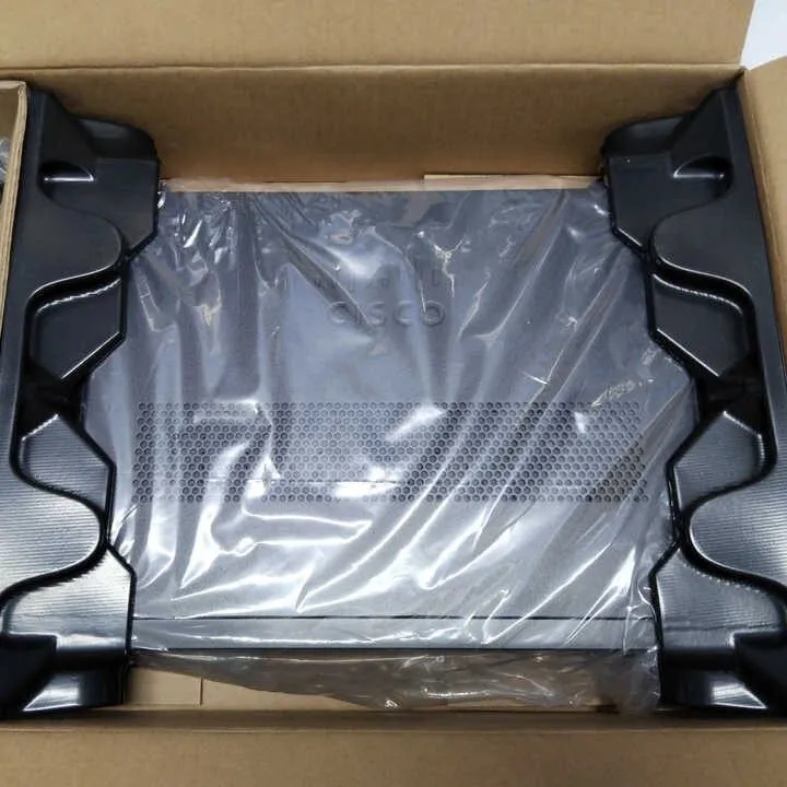 Маршрутизатор C891FJ-K9 Gigabit router CISCO Large quantity