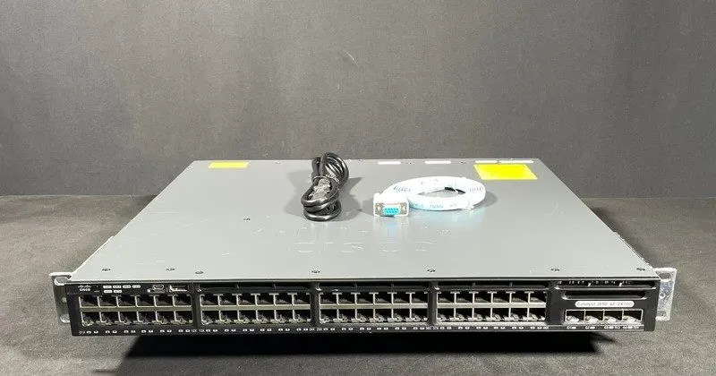Коммутатор Cisco WS-C3650-48TD-S 48 Port Gigabit 2x 10G SFP Uplink IP Base Switc