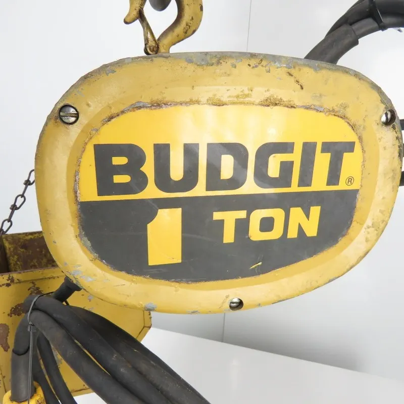 Таль Dayton 3YE18 1 Ton 2000Lb Electric Chain Hoist 20' Lift 16Fpm 460V 3Ph Trol
