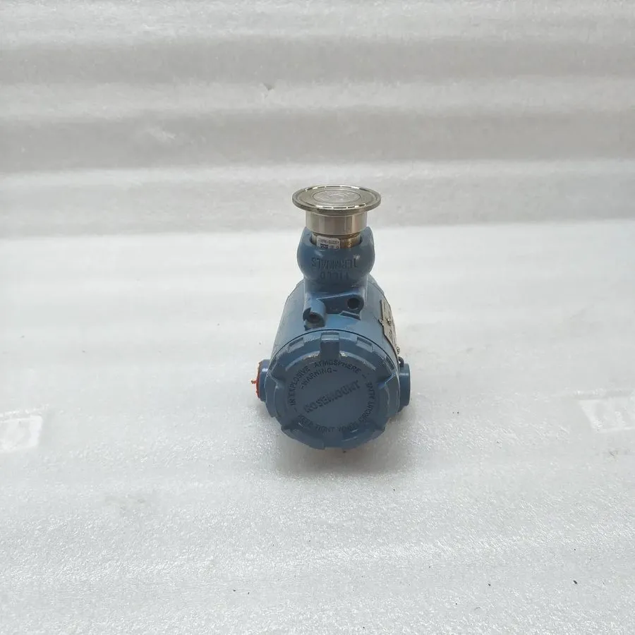 Датчик давления ROSEMOUNT 2090FA3S2DE1M5B4E5Q4 Hygienic Pressure Transmitter 0-1 — фото лота 2