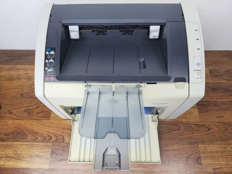 Лазерный принтер HP LaserJet 1022 Q5912A Monochrome Laser Printer Toner