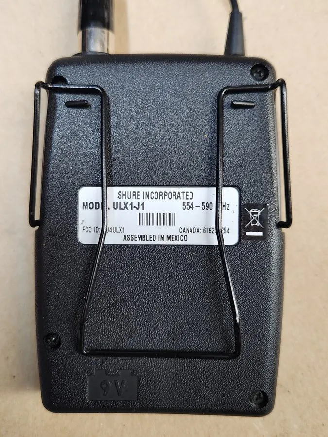 Передатчик Shure ULX1-J1 Wireless Bodypack Transmitter 554-590MHz w/ 185 Microph — фото лота 1