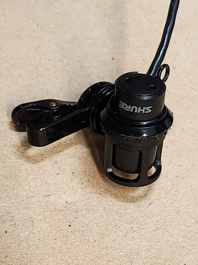 Передатчик Shure ULX1-J1 Wireless Bodypack Transmitter 554-590MHz w/ 185 Microph — фото лота 2