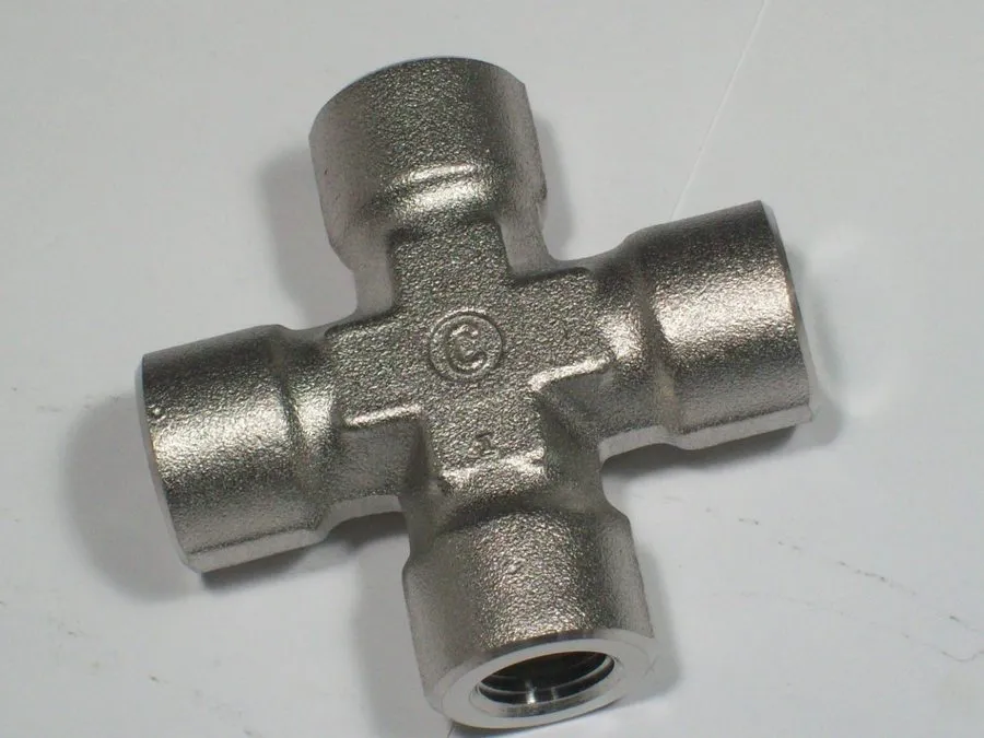 Фитинг Swagelok SS-4-CS Stainless Steel Pipe Fitting FNSP — фото лота 1