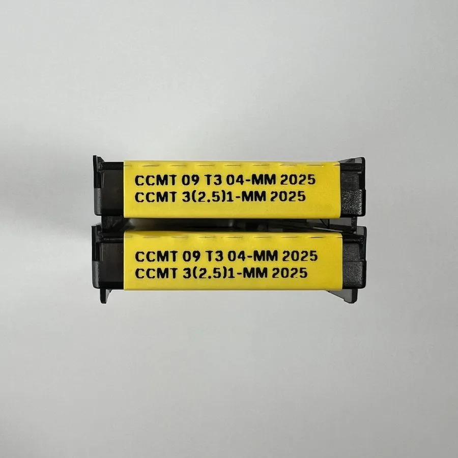 Режущий инструмент Sandvik / CCMT09T304-MM 2025 / carbide turning insert