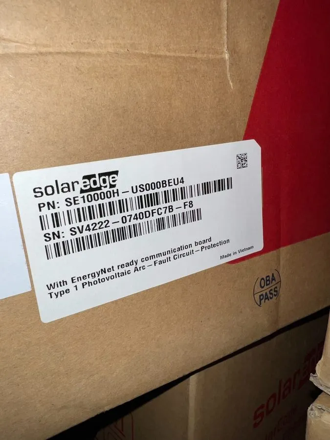 Инвертор SolarEdge 10.0 kW SE10000H-US000BEU4 HD Wave Solar Inverter