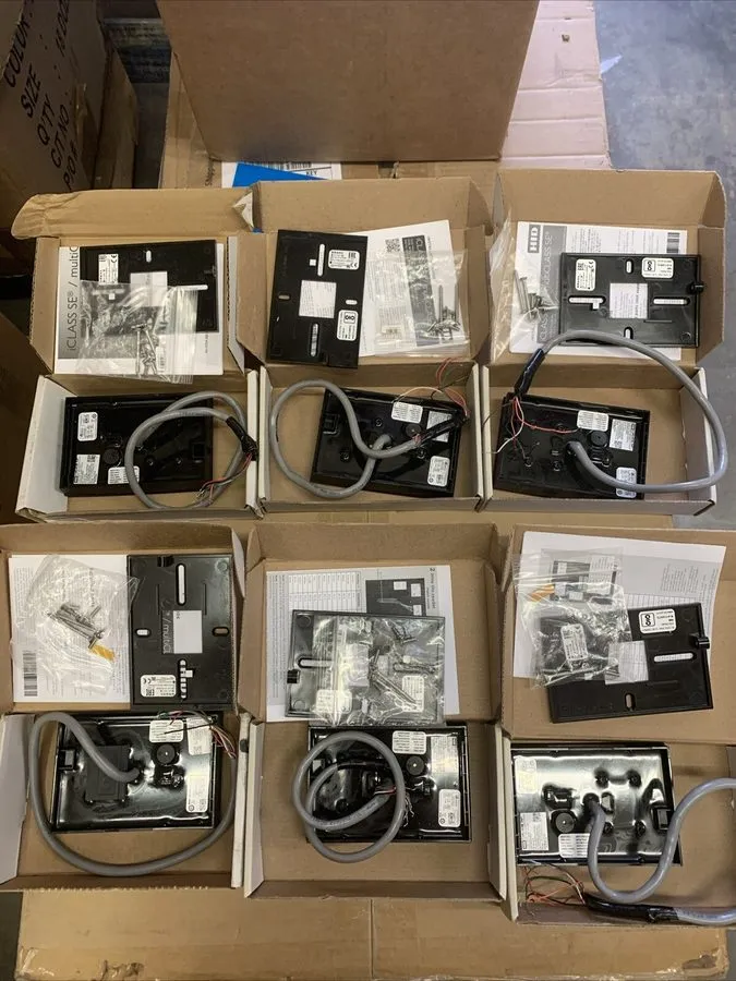 Оборудование видеонаблюдения 3x HID 920NTNNEKE001F iClass er R40 Wall Switch