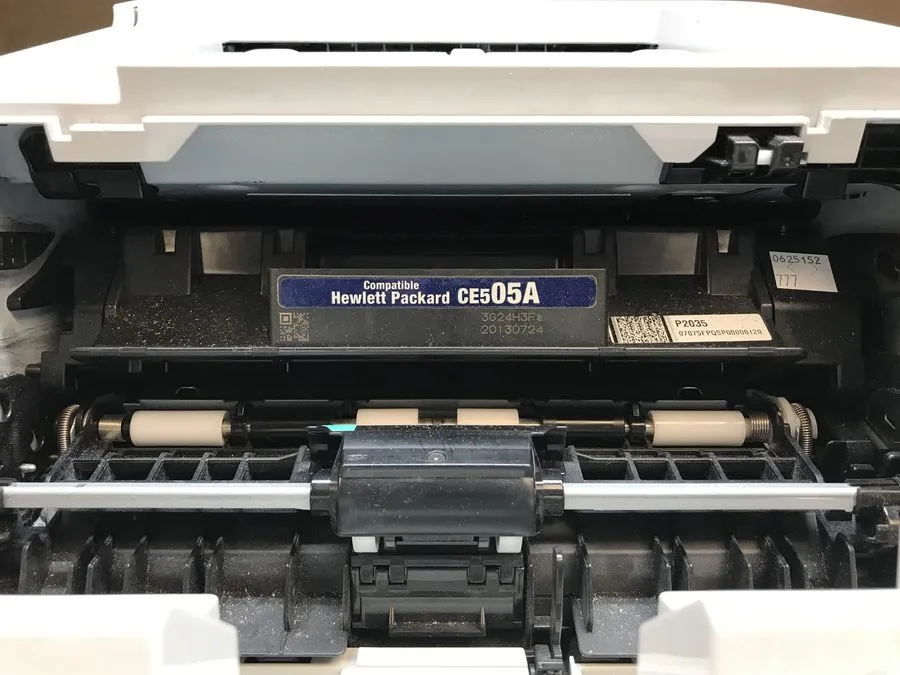 Лазерный принтер HP LaserJet P2035N Laser Printer w/ Toner NO POWER CORD