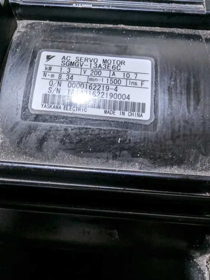 Серводвигатель Yaskawa SGMGV-30A3A61 AC Servo Motor ENC: UTTAH-B20FL