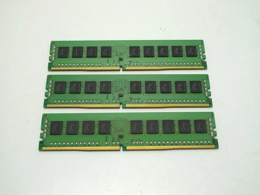 Модуль памяти SK Hynix 8GB 2Rx8 PC4-17000 DDR4-2133 Server RAM HMA41GR7MFR8N-TF