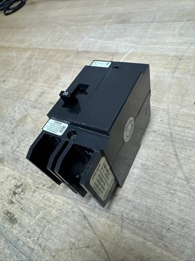 Автоматический выключатель EATON CUTLER-HAMMER GHB2020 2 POLE 20 AMP 480v CIRCUI
