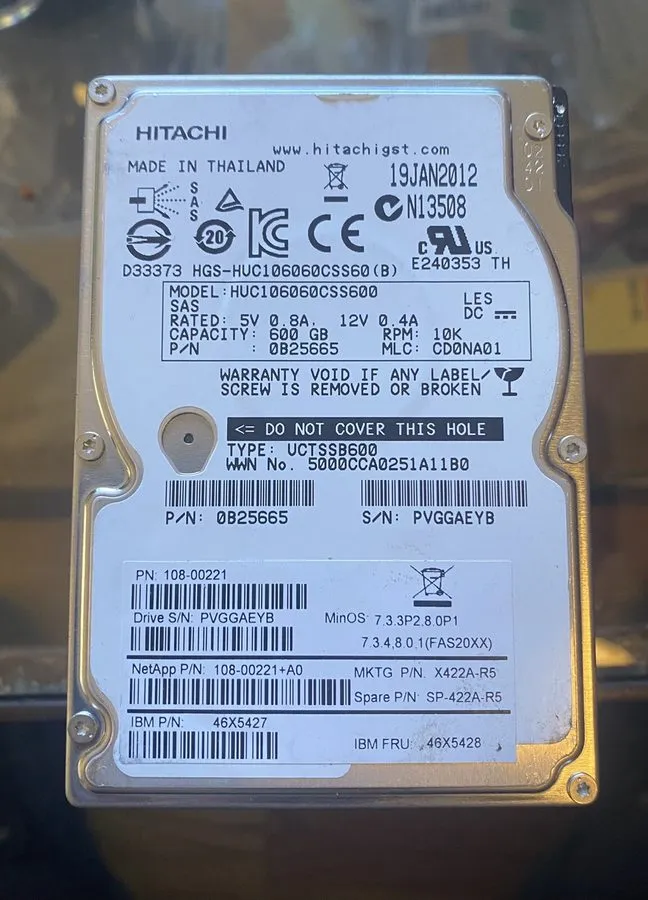 Жёсткий диск NetApp X422A-R5 600GB 10K 6GBPS SAS 2.5in HDD 108-00221+A0 46X5427 