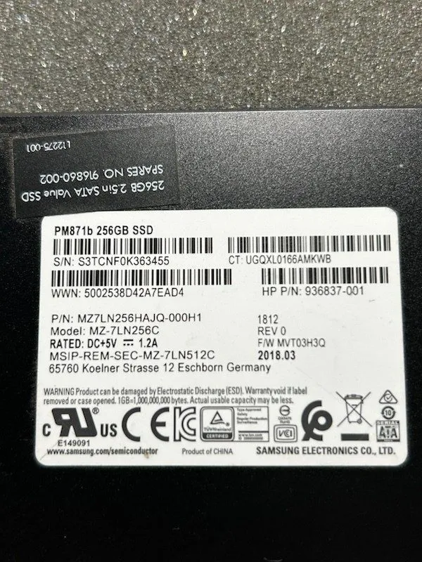 SAMSUNG PM871b 256GB SSD