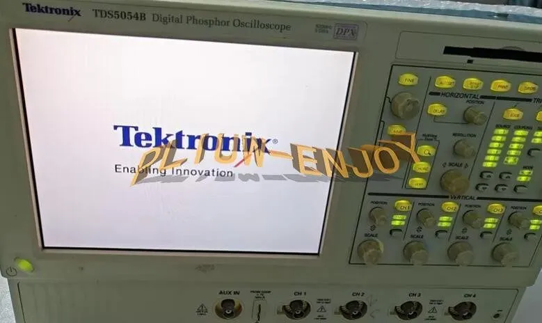 Осциллограф cxc Tektronix TDS5054B 500MHz 5GS/s oscilloscope