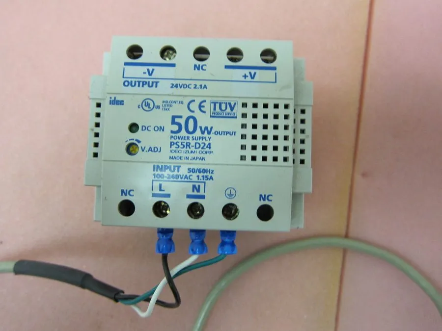 Блок питания IDEC PS5R-D24 24VDC 2.1A 50W DIN Rail Switching Power Supply