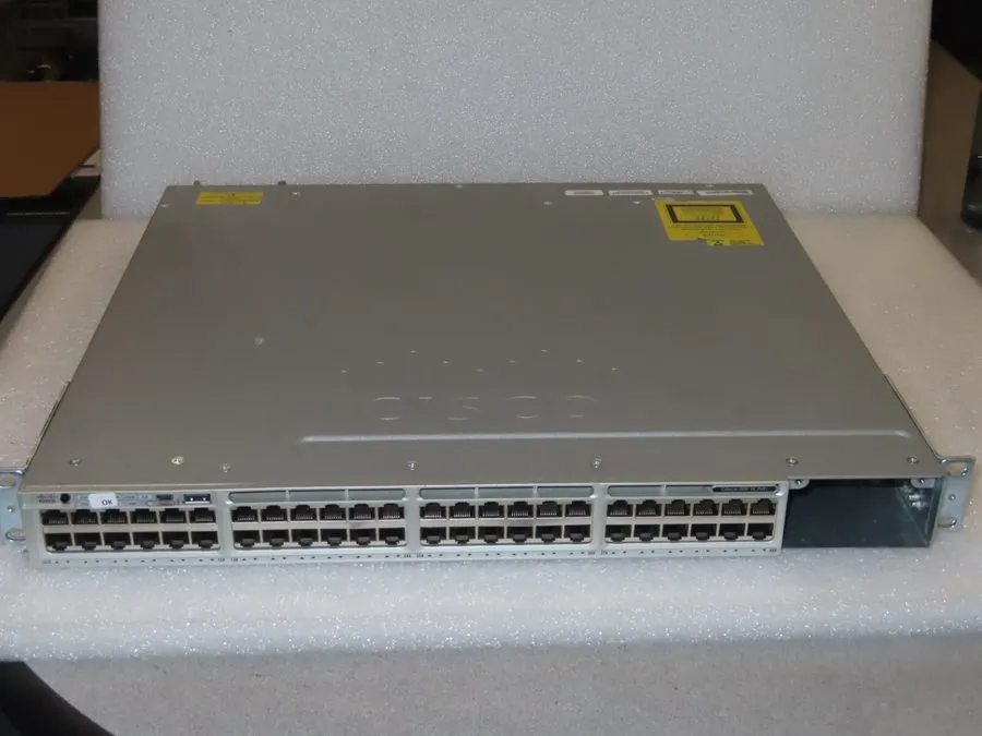 Коммутатор Cisco WS-C3850-48T-E