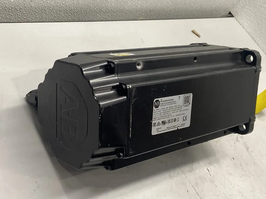 Серводвигатель Allen Bradley VPL-B1653C-PK14AA Kinetix VP Low Inertia Servo Moto — фото лота 2