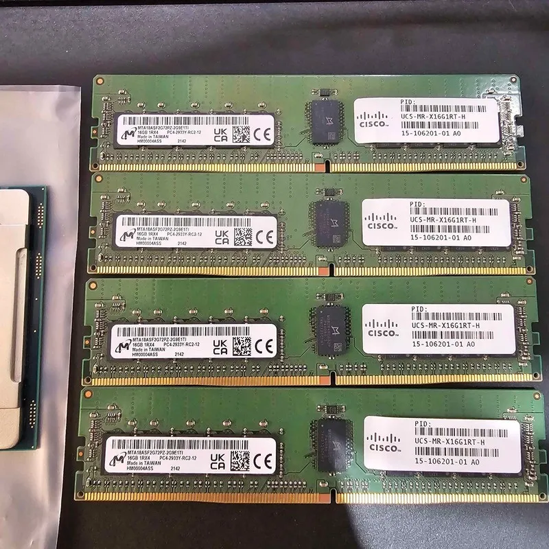 Модуль памяти UCS-MR-X16G1RT-H Cisco Compatible 16GB DDR4-2933Mhz 1Rx4 1.2v ECC 