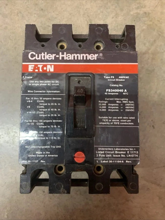 Автоматический выключатель Cutler Hammer / Eaton T&B FS340040A 40A 3-Pole Circui