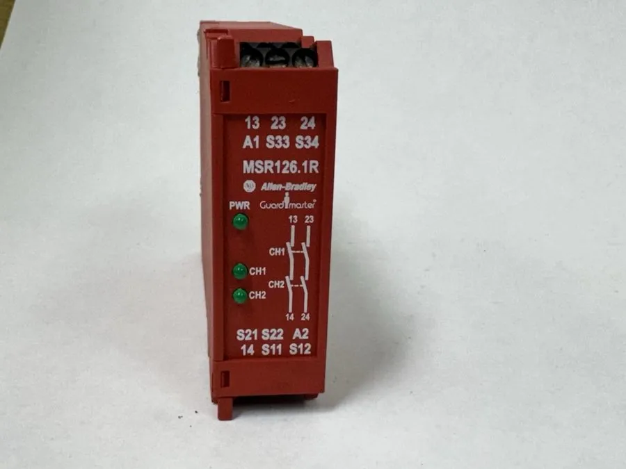 Реле безопасности Allen Bradley 440R-N23120 MSR126.1R, 24V AC/DC,Safety Relay