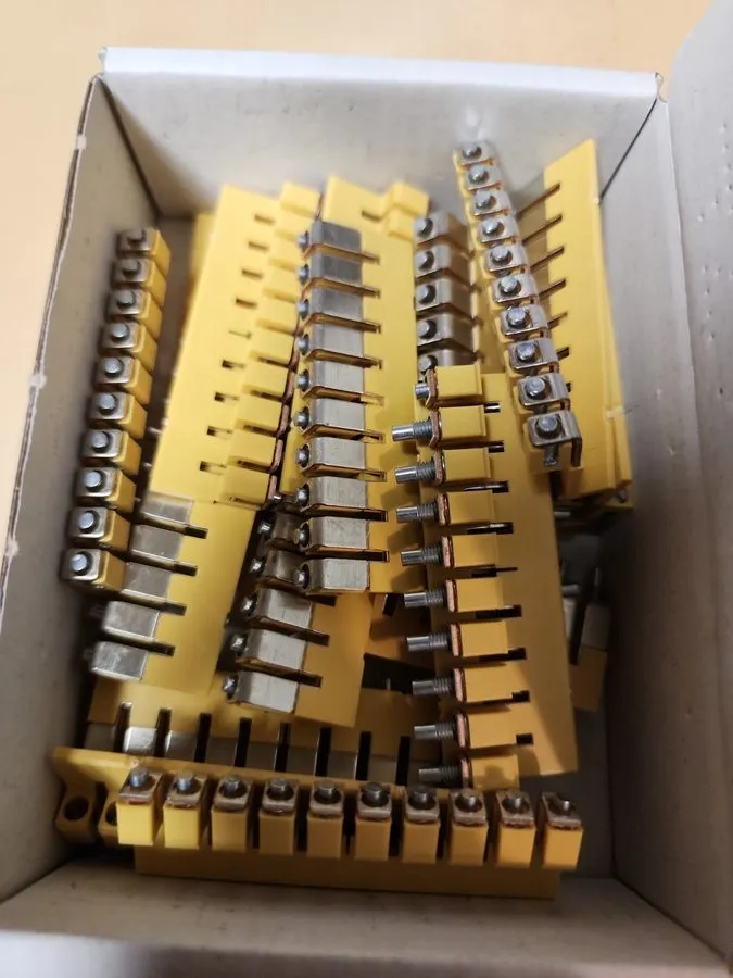 Клеммник ALLEN BRADLEY 1492-CJJ6-10 CENTER JUMPERS BOX OF SERIES A
