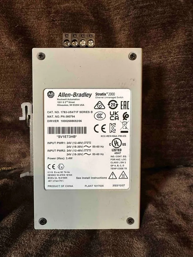 Коммутатор 1783-US4T1F Allen-Bradley Unmanaged Switch