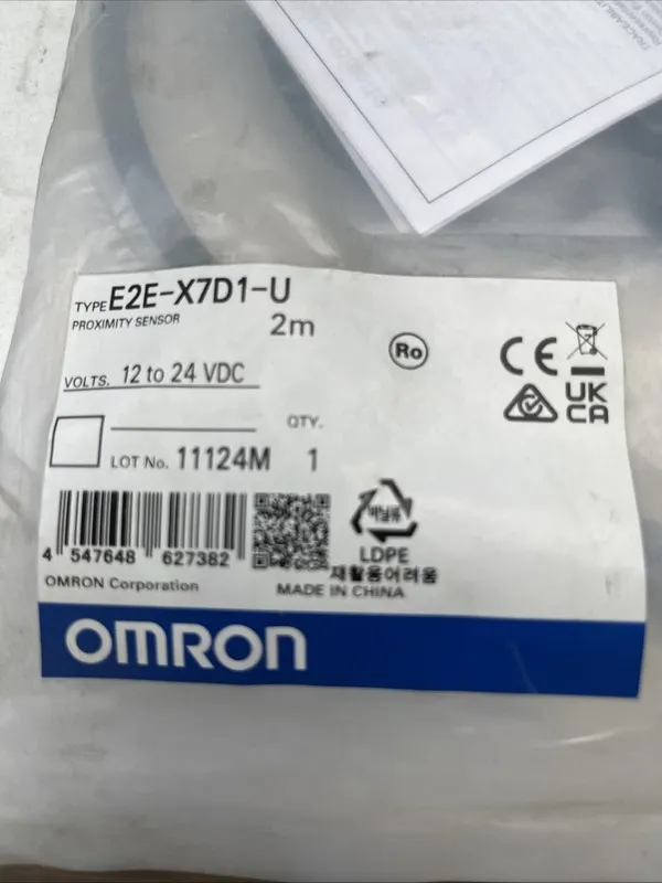 Датчик приближения Omron E2E-X7D1-U Proximity Switch Sensor