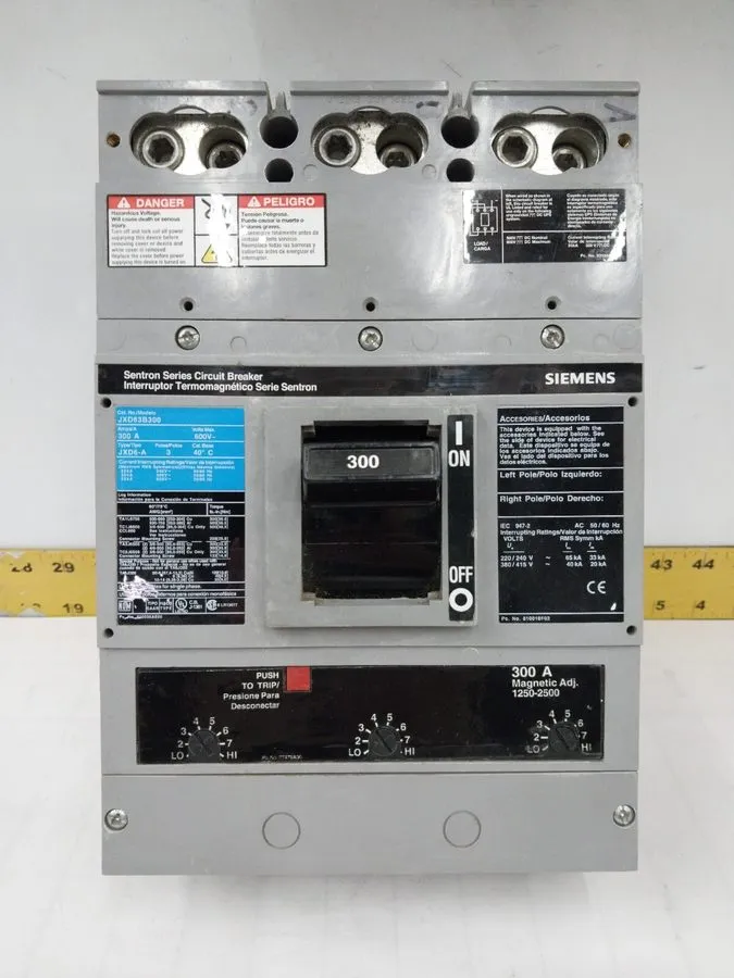 Автоматический выключатель Siemens / ITE Sentron 300 Amp Circuit Breaker 600 VAC