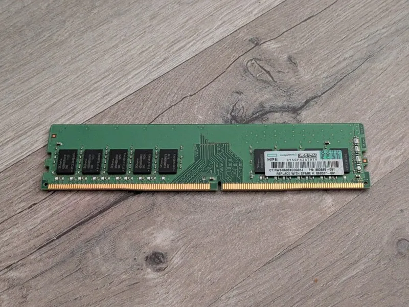 Модуль памяти HPE 16GB 2x8GB DDR4-2400 ECC UDIMM Server RAM 862689-091 869337-00