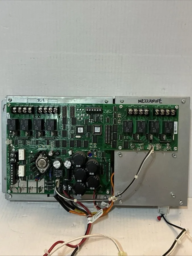 Объектив Simplex 4009-9201 IDNet NAC Extender Panel 120VAC Fire Alarm Panel