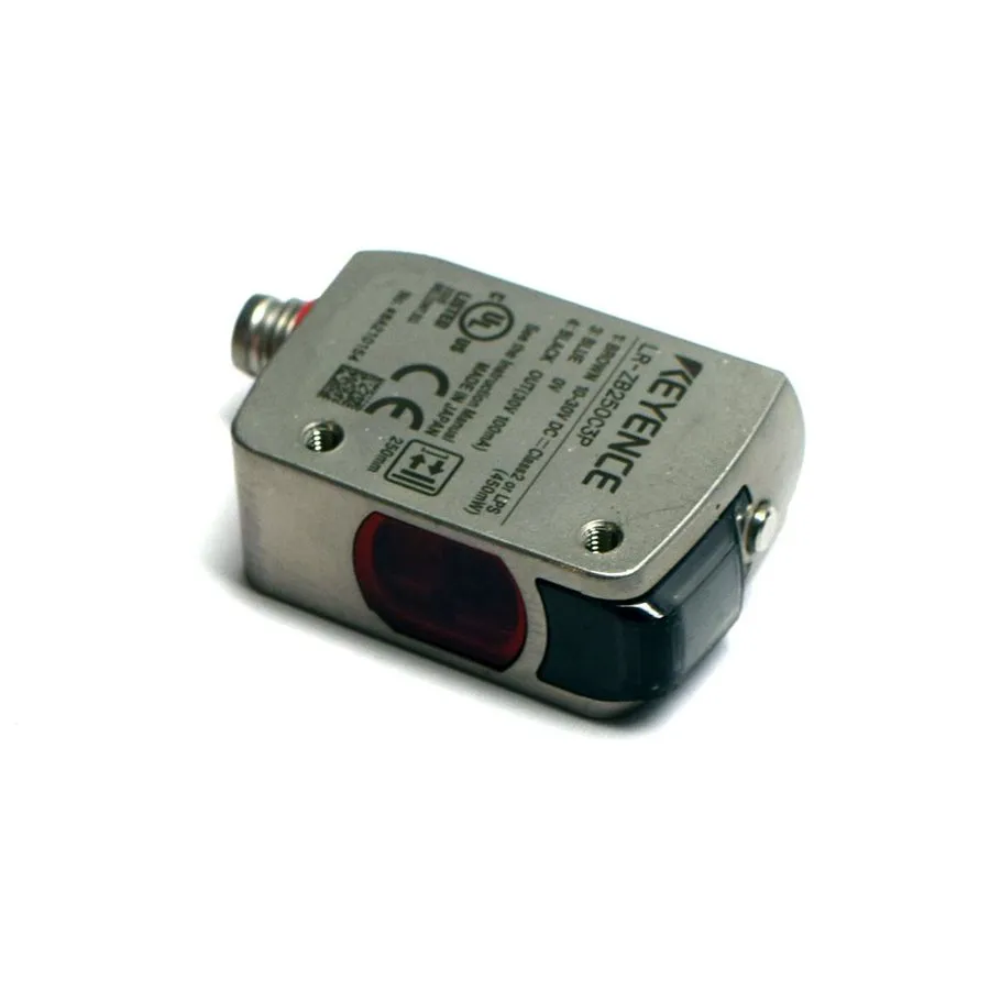 Датчик Keyence LR-ZB250C3P Sensor w/ M8 Connector Sn 250mm