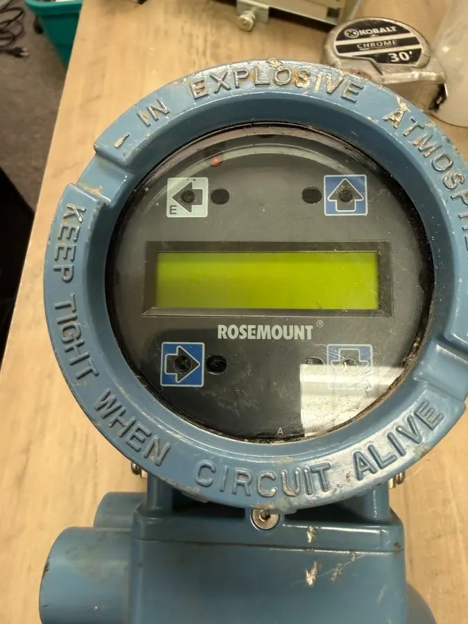 Расходомер ROSEMOUNT 8732EMR2A4N5M4 FLOWMETER TRANSMITTER — фото лота 1