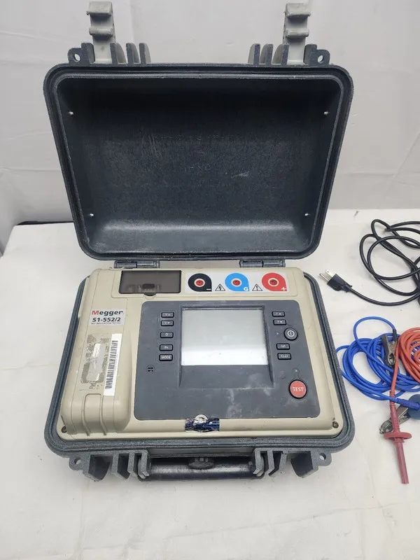 Тестер Megger S1-552/2 Insulation Resistance Tester #H588CC YD — фото лота 2