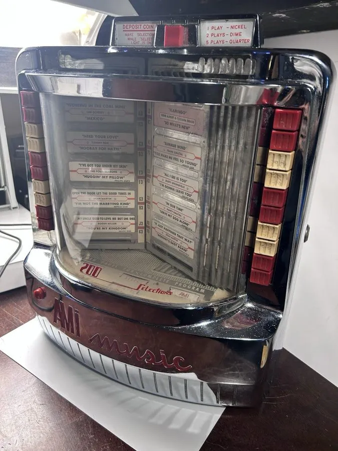 Аккумулятор AMI WQ-200 Jukebox Wallbox, Beautiful Chrome And Intact Plexi — фото лота 2