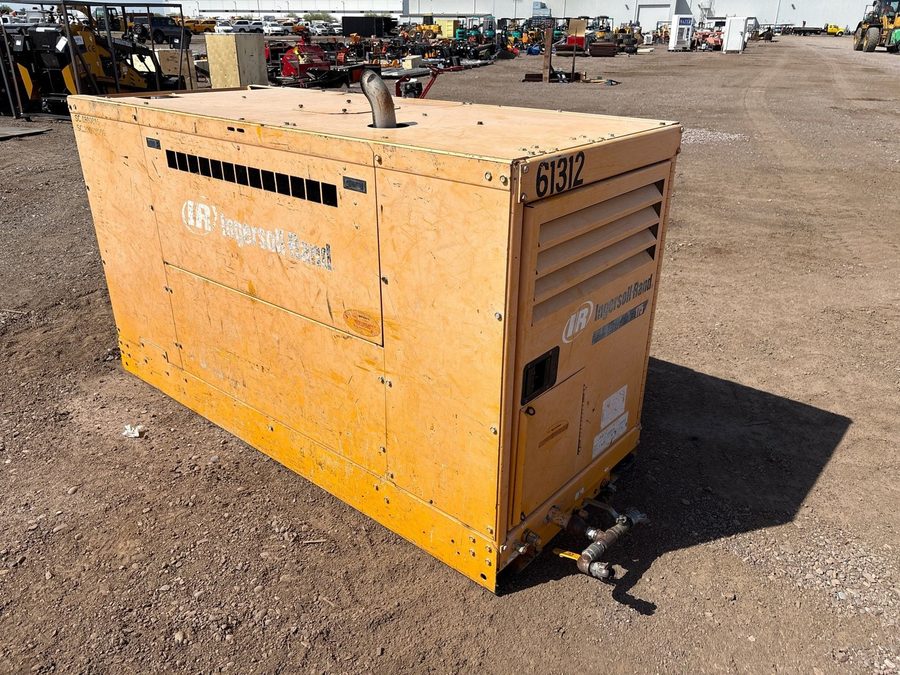 Компрессор 4711- 2005 Ingersoll Rand P175WJDU Skid-Mounted Air Compressor — фото лота 3