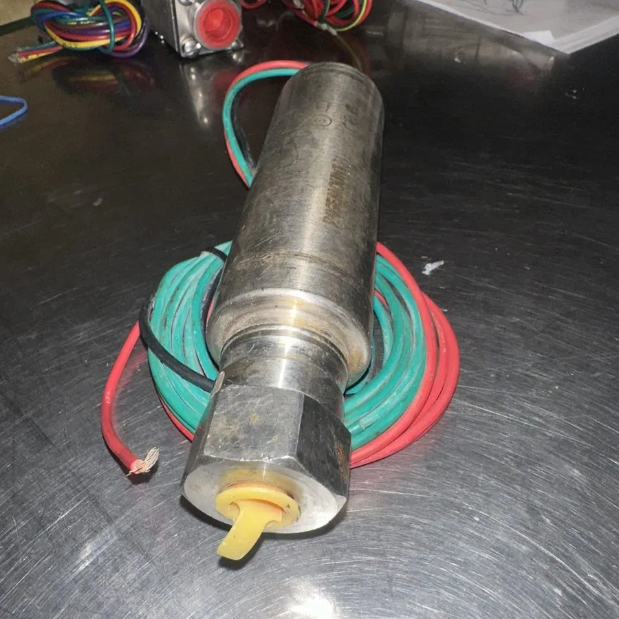 Датчик давления Rosemount 4600g22e09a5ad1k5 Panel Pressure Transmitter — фото лота 1