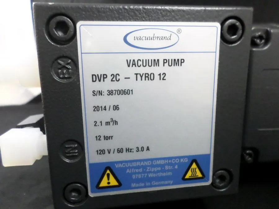 Насос Vacuubrand DVP 2C TYRO 12 Diaphragm Oiless Vacuum Pump 12 Torr 15mbar 1.2c