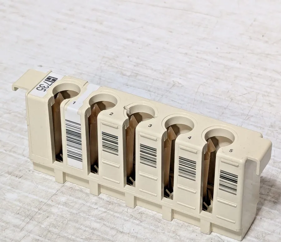 Анализатор Abbott Chemistry Analyzer Sample Carrier Racks 78850-102 5-Tube Ports — фото лота 1