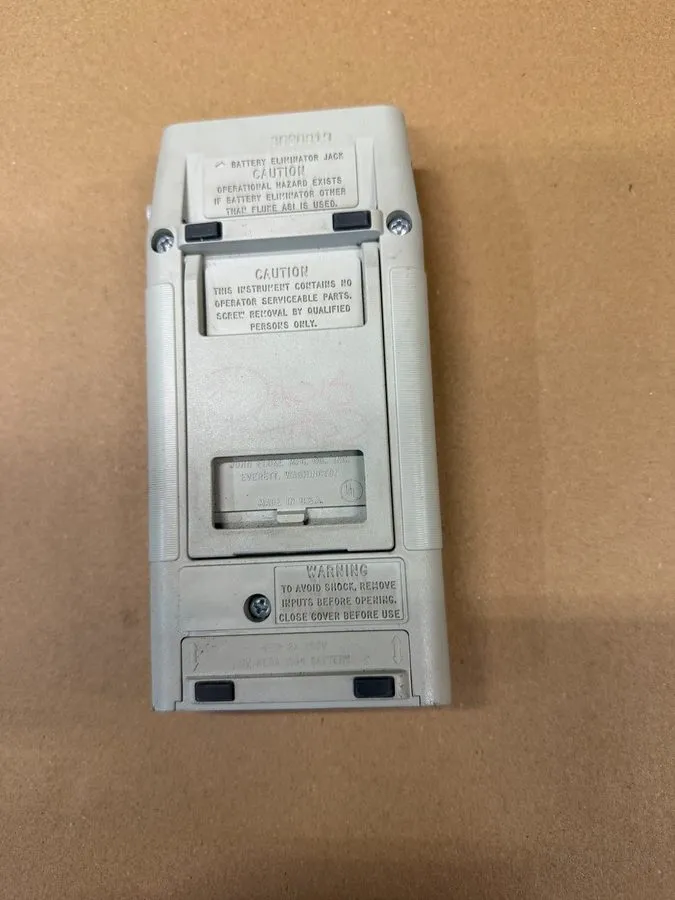 Мультиметр FLUKE 8060A TRUE RMS MULTIMETER W/ LEADS . 3 — фото лота 2